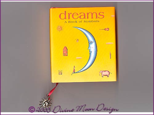 Dreams - A Book of Symbols - Haydn Cornner Dreams - A Book of Symbols - Haydn Cornner