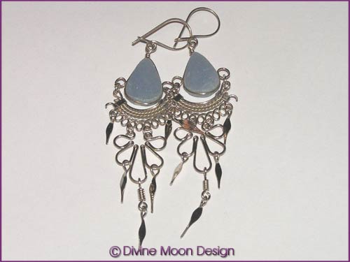 Peruvian Alpaca Silver Crystal EARRINGS LT5) - Celestite Peruvian Alpaca Silver Crystal EARRINGS LT5) - Celestite