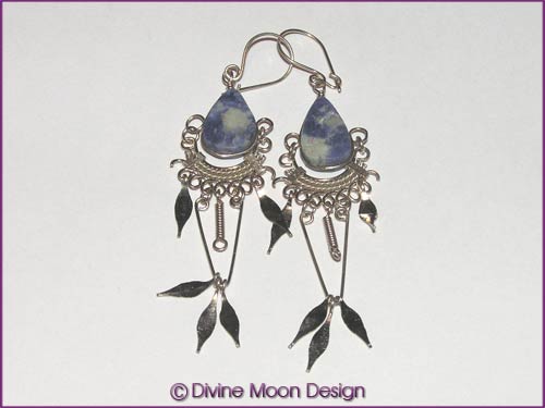 Peruvian Alpaca Silver Crystal EARRINGS LM2) - Sodalite Peruvian Alpaca Silver Crystal EARRINGS LM2) - Sodalite