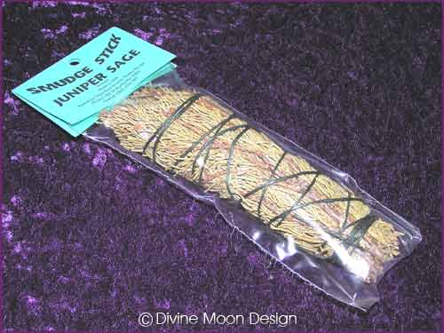 Smudge Stick - Med JUNIPER SAGE Smudge Stick - Med JUNIPER SAGE